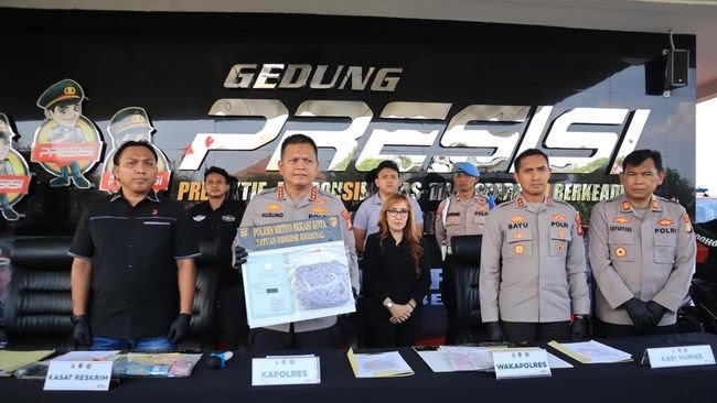 Ayah di Bekasi Perkosa Anak Kandung Saat Tidur Bareng Istri